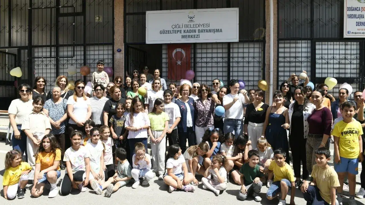 Çiğli Güzeltepe Kadın Dayanışma Merkezi’nde Yılsonu Şenliği