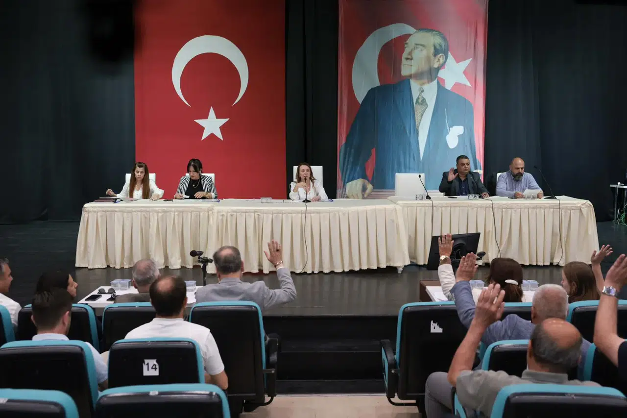Konak Meclisi’nden Alsancak bölgesinde K planlarına oy birliği