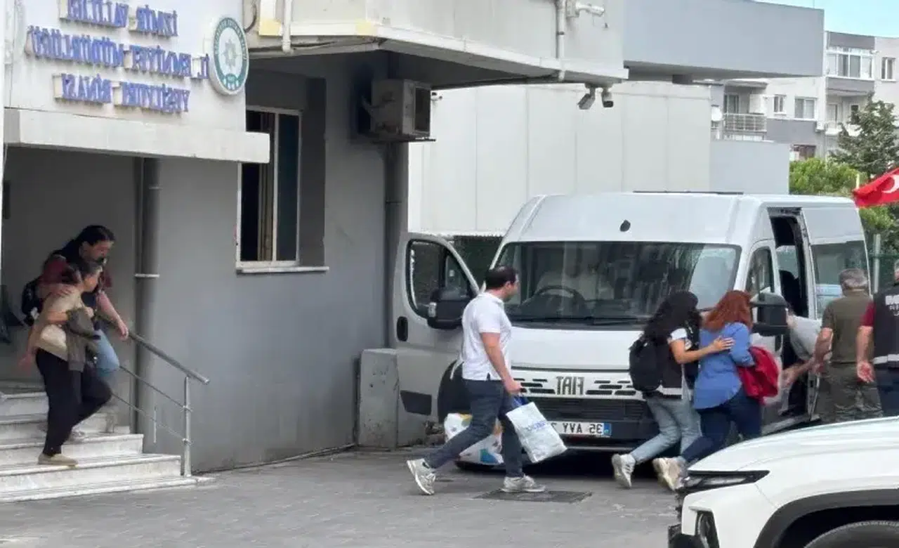 Seferihisar'daki rüşvet operasyonunda kritik gün: 7 isim hakim karşısında