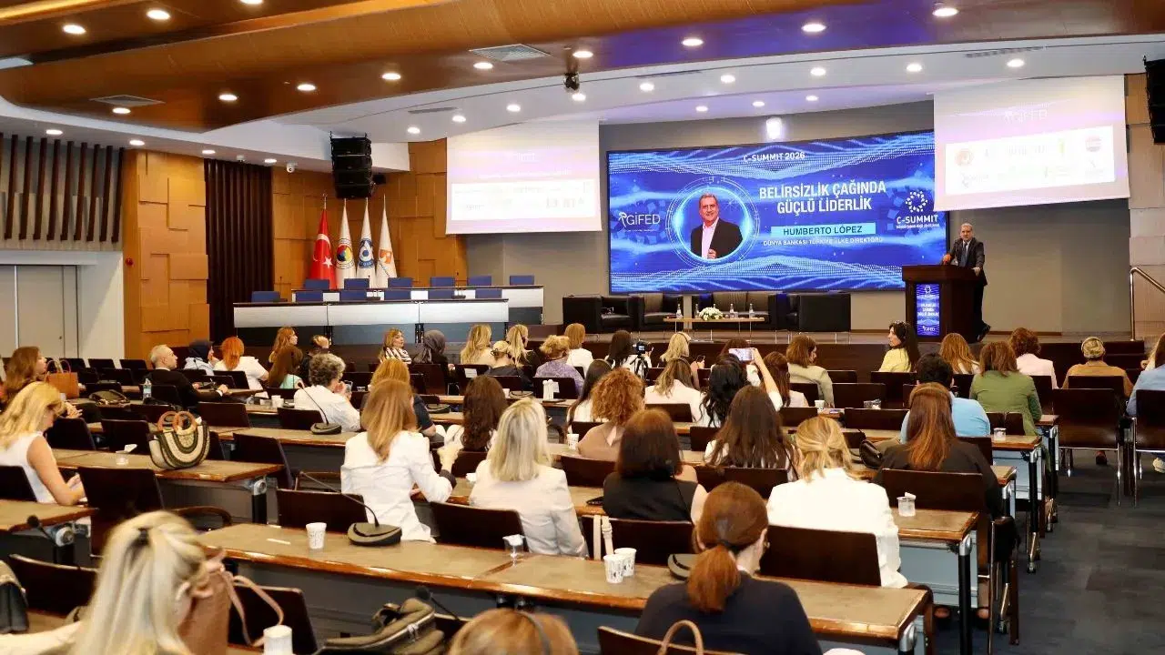 Lopez: “Dönüşüm için birlikte hareket etmeliyiz”