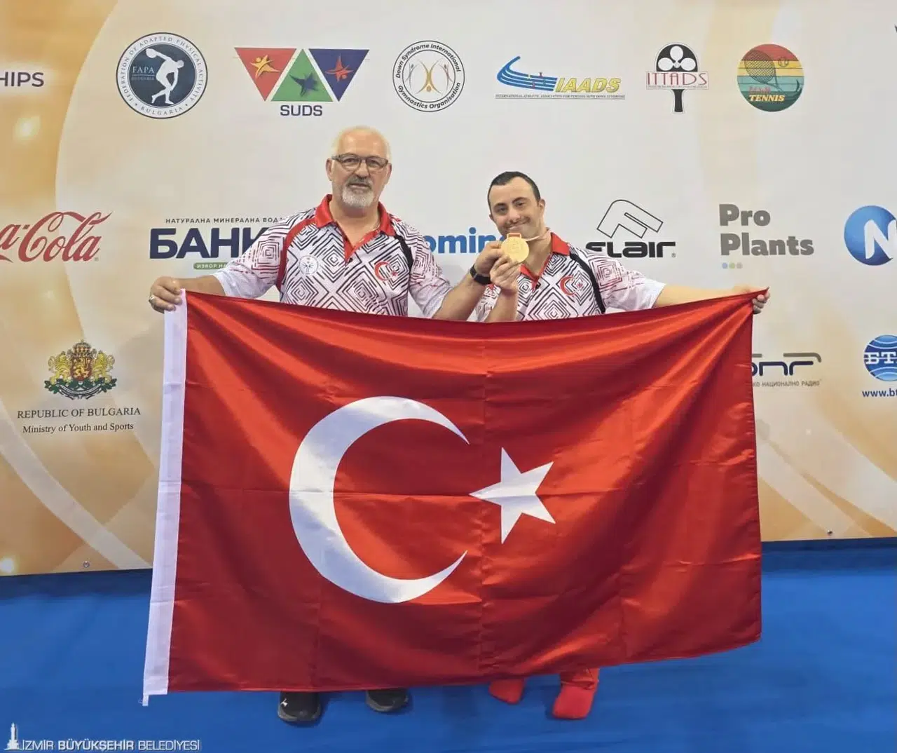 İzmirli sporcudan tarihi başarı