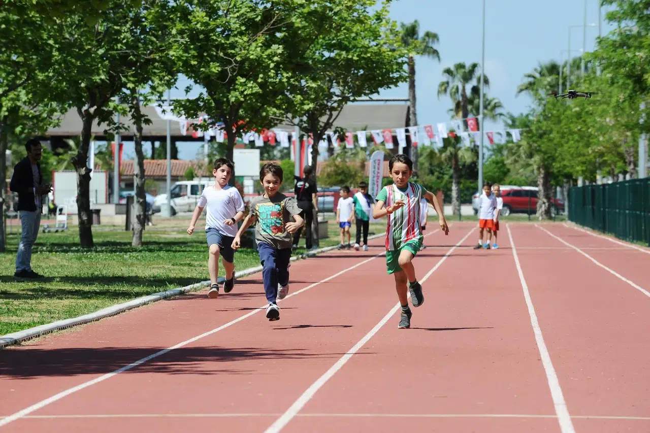 Karşıyaka’da Yaz Spor Okulları başlıyor!