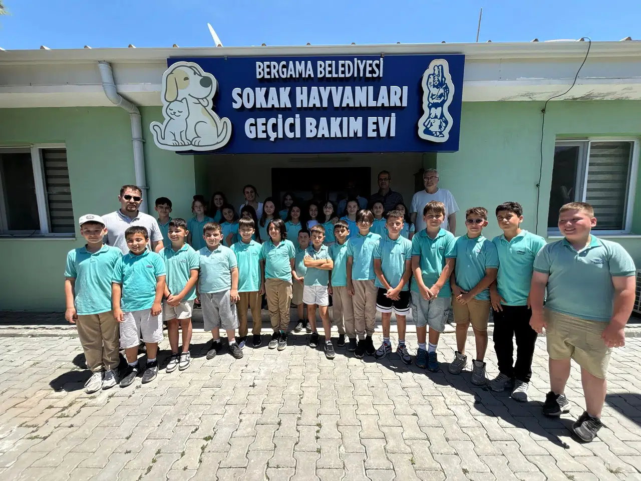 Bergama’da Sıfır Atık Ve Hayvan Sevgisi Bir Arada