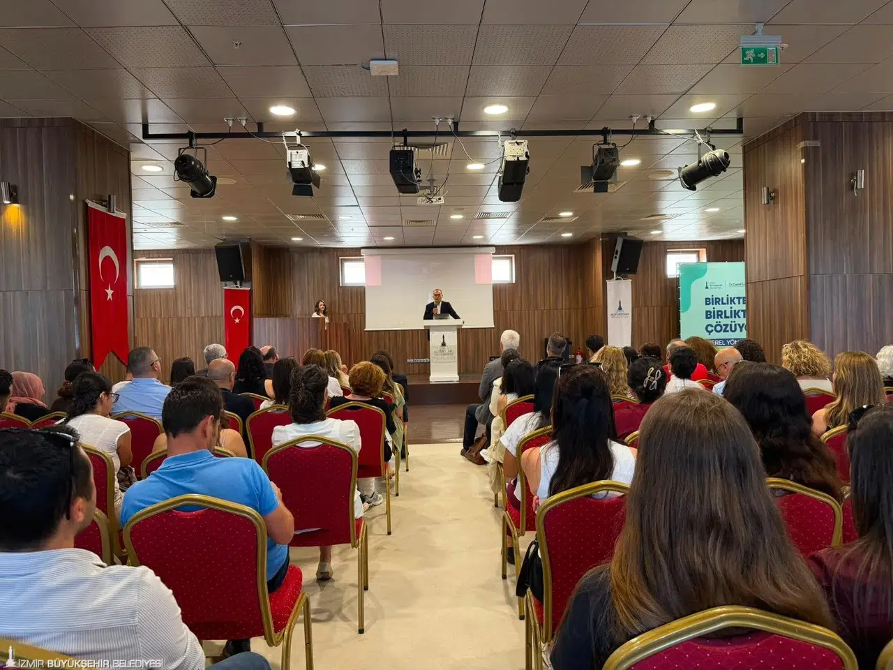 On binlerce yurttaşa evinde şifa