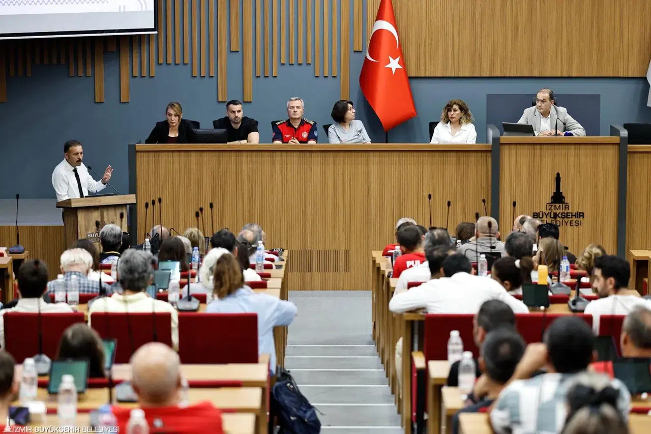 Afetlere karşı dayanışma ağı güçleniyor