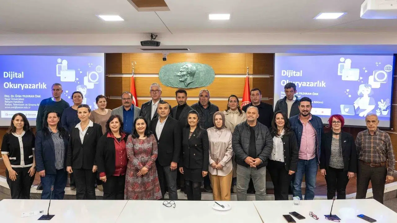 Bornova Muhtarlar Akademisi tamamlandı