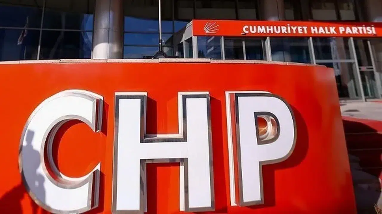 CHP'de kritik zirveye erteleme kararı: Gözler yeni takvime çevrildi