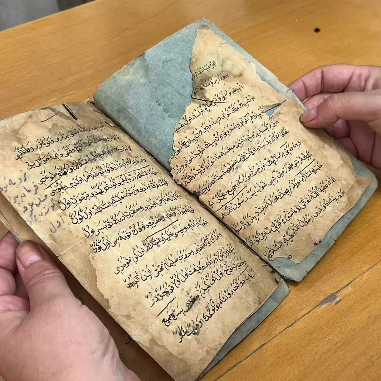 Ege'nin gizli kalmış hazineleri gün ışığına çıkıyor: 600 yıllık tarih dijitalleşiyor