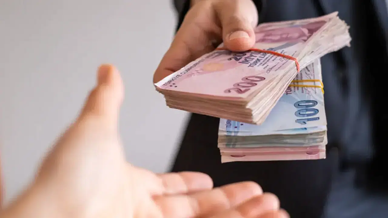 Emeklilikte yeni dönem: Maaşlar hane bazlı gelir modeline göre mi şekillenecek?