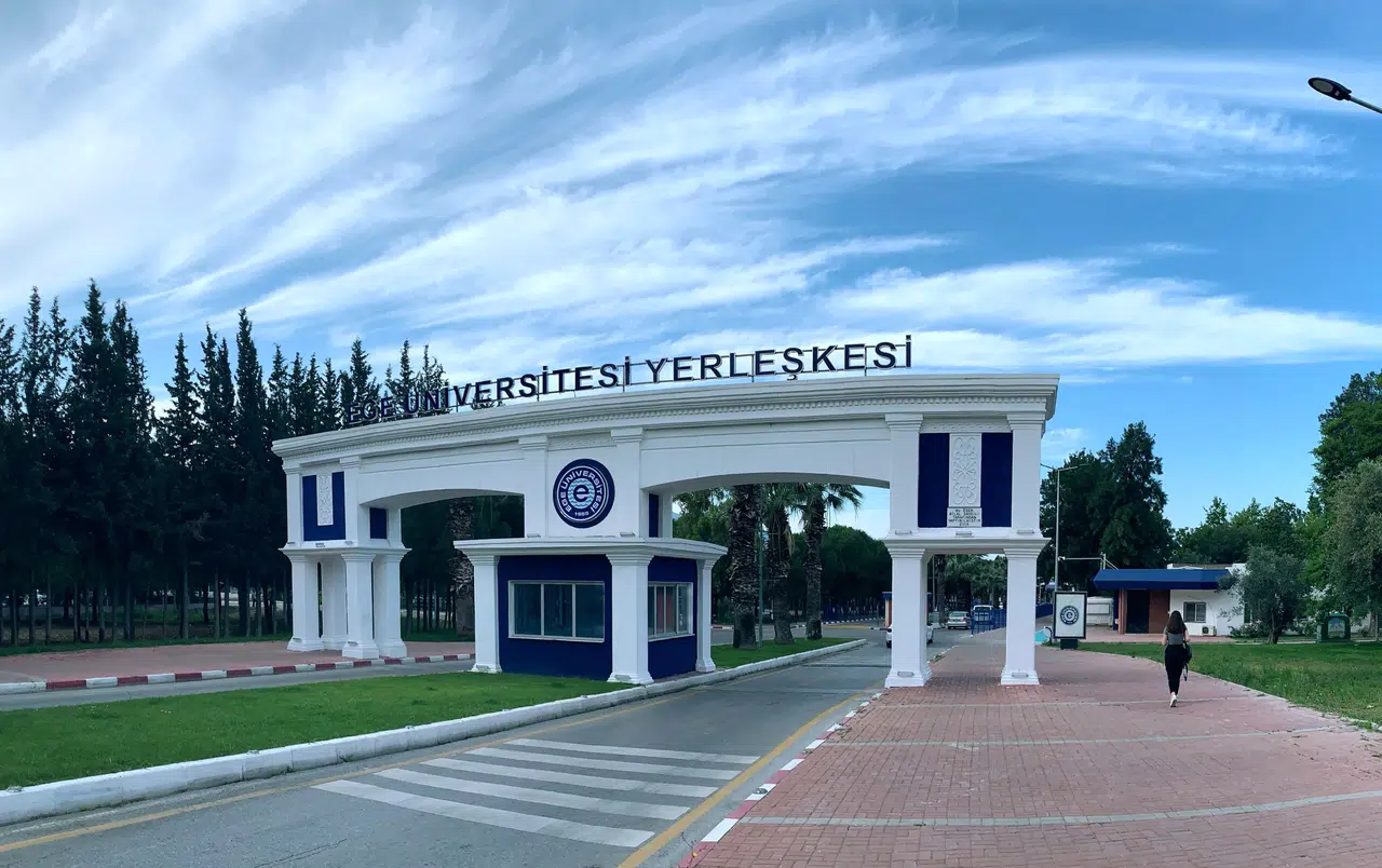 Ege Üniversitesi küresel ligde vites yükseltti: 27 basamak birden tırmandı