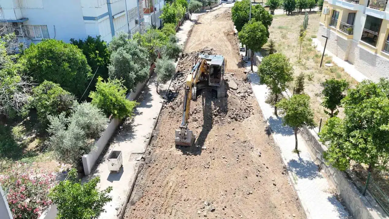 Nazilli'de hizmet atağı: Şehrin her noktasına dokunuş sürüyor