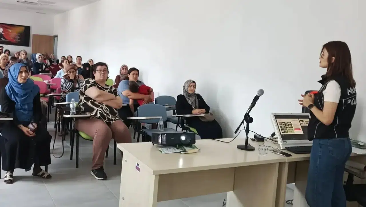 Nazilli’de bilinçli toplum hedefi: Sağlık ve güvenlik eğitimi düzenlendi