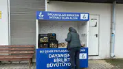 Güzelbahçe Belediyesi’nden Vatandaşa Ücretsiz Patates ve Soğan Desteği