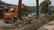 Yeni Foça’da tarihi dere yatağı güçlendiriliyor