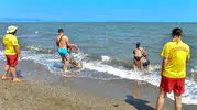 İzmir sahillerinde hayat nöbeti