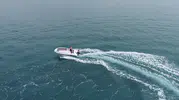 İzmir'de feci olay! Su alan teknede mahsur kaldılar