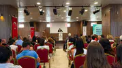 On binlerce yurttaşa evinde şifa