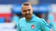 Türk futbolunun hırçın sol beki noktayı koydu: Caner Erkin veda etti