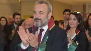 İzmir hukuk camiasını yasa boğan kayıp: Özkan Yücel son yolculuğuna uğurlanıyor