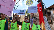 Minik öğrenciler kütüphanede kitaplarla buluştu