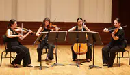 İzmir Oda Orkestrası yine ayakta alkışlandı
