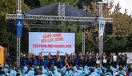 İzmir gençlere alan açıyor