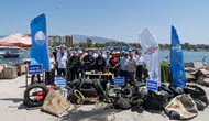 Araba lastiği, masa, sandalye de çıktı klozet kapağı da
