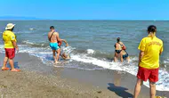 İzmir sahillerinde hayat nöbeti