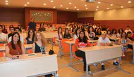İzmirli gençler dijital dünyayı keşfediyor: Ege Üniversitesi’nden profesyonel dokunuş