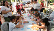Bornova'da tatil heyecanı zirve yaptı: Büyükpark miniklerle şenlendi