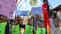 Minik öğrenciler kütüphanede kitaplarla buluştu