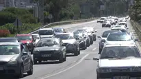 İzmir'de trafiğe kayıtlı araç sayısı %6,7 artarken yeni taşıt kaydı %18,2 düştü