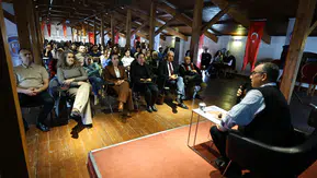 GEÇİLMEZ BİR DESTANIN İZİNDE: ÇANAKKALE’NİN ANLAMI VE BUGÜNÜ KENT BELLEĞİ’NDE KONUŞULDU