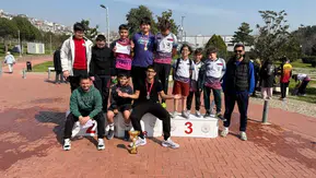 Atatürk Ortaokulu Öğrencileri Oryantiringde İzmir’e Damga Vurdu