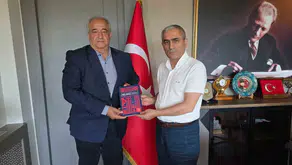 Aliağa’nın asırlık dokuma sanatı kitap sayfalarında ölümsüzleşti