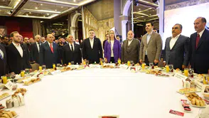 Şahin’den Anlamlı Cumhuriyet Mesajları