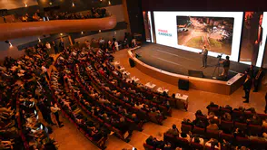 Bornova’da 2 yılın görkemli tablosu