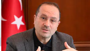 “İzmir Hizmet Bekliyor, Siyaset Değil”