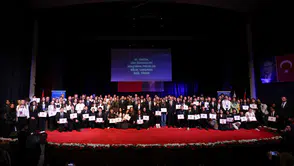 DOKUZ EYLÜL ÜNİVERSİTESİNDE BİLİM ŞÖLENİ: TÜBİTAK LİSE PROJELERİ BÖLGE FİNALİ YAPILDI