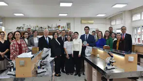 Mesleki dayanışma ile yenilenen laboratuvar hizmete açıldı