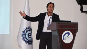 Ege Üniversitesi'nde tıp dünyasını değiştirecek genetik devrim masaya yatırıldı