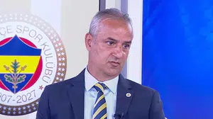 Fenerbahçe'de büyük temizlik: İsmail Kartal'ın raporuyla 11 isimle yollar ayrılıyor