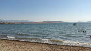Aliağa'da deniz keyfi kabusa döndü: İki kardeş yaşam mücadelesi veriyor
