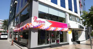 Aydem Perakende ve Gediz Perakende, yenilenen şubeleriyle müşteri deneyimini güçlendiriyor
