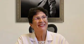 DEÜ’LÜ UZMANDAN DÜNYA HİJYEN GÜNÜ UYARISI:  HİJYEN İHMAL EDİLİRSE ENFEKSİYON KAÇINILMAZ