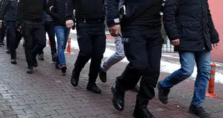 İzmir'de 1 milyar liralık tefeci operasyonu: 5 gözaltı