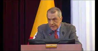 Dinç Üner Kim, Aslen Nereli? Ece Üner’in Babası mı?