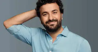 Hasan Can Kaya yeni sevgilisi kim, Bodrum’da yeni sevgilisiyle mi görüntülendi, aradığı aşkı kimde buldu?