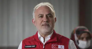 Kerem Kınık Hayatı, Ne İş Yapıyor, Mesleği Ne? Kızılay Eski Başkanı hakkında merak edilenler