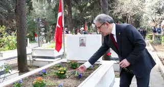 18 MART RUHU DOKUZ EYLÜL ÜNİVERSİTESİNDE YAŞATILDI